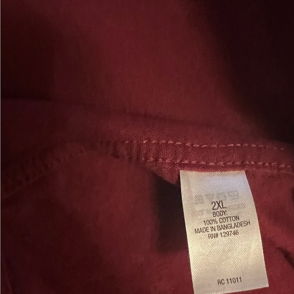 Men's Ridgecut Casual Button-Down Shirt in Burgundy - Picture 7 of 10